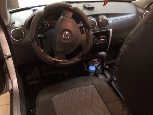 Авточехлы на Nissan Almera G15 Авточехлы на Nissan Almera G15