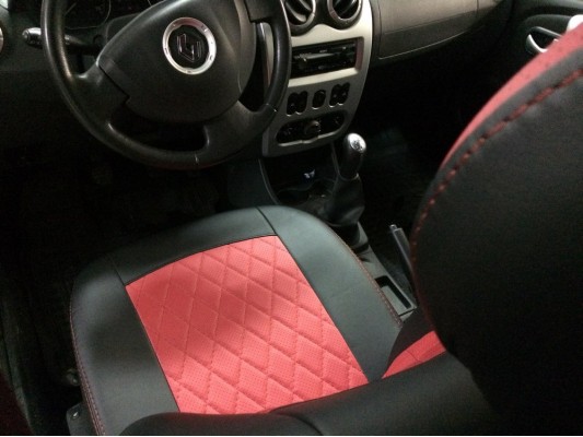 Авточехлы на Renault Sandero Stepway