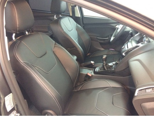 Каркасные авточехлы на Ford Focus 3 рестайлинг