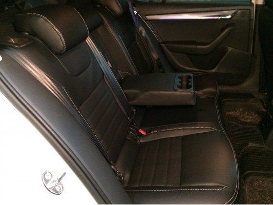 Каркасные авточехлы на Skoda Octavia A7 FL