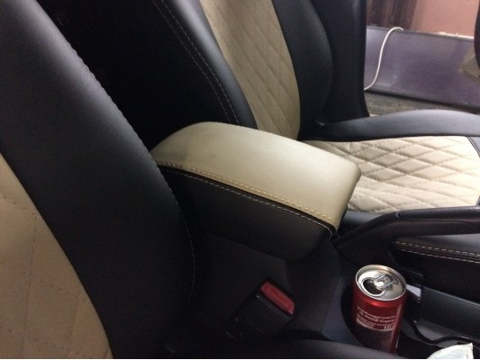 Перетяжка центрального подлокотника